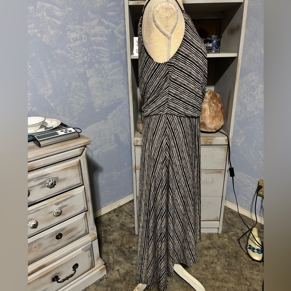 Ricki’s Black White Striped Midi Dress M Asymmetrical Hem Tie Waist Sleeveless - Picture 10 of 15
